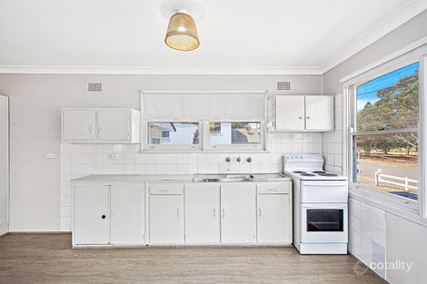 Property photo of 1/37 Boollwarroo Parade Shellharbour NSW 2529