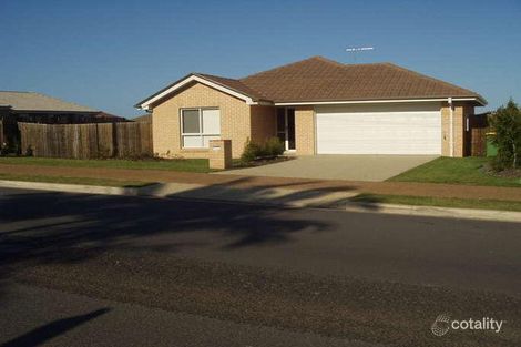 54 Sheaves Rd, Kallangur, QLD 4503