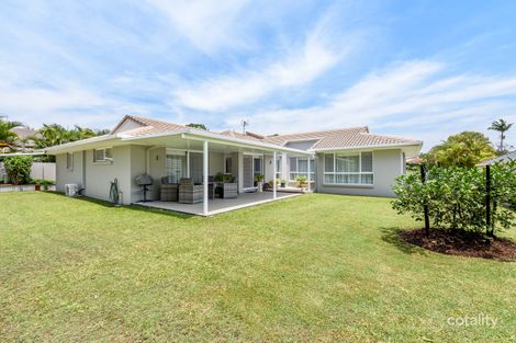 Property photo of 11 Pearson Close Arundel QLD 4214