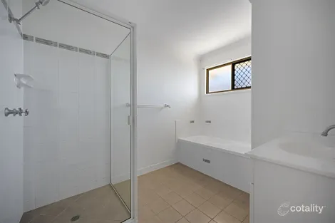 Property photo of 26 Coolibah Kin Kora QLD 4680