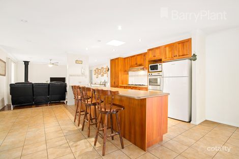 Property photo of 43 Willmott Drive Craigieburn VIC 3064