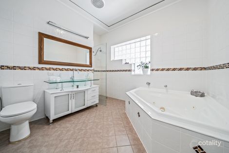 Property photo of 158 Shaftesbury Avenue Bedford WA 6052