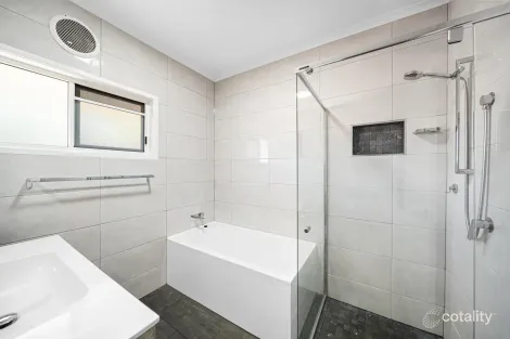 Property photo of 99 Moody Street Emerald QLD 4720