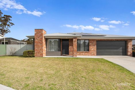 2 Boyd Ct, Canadian, VIC 3350