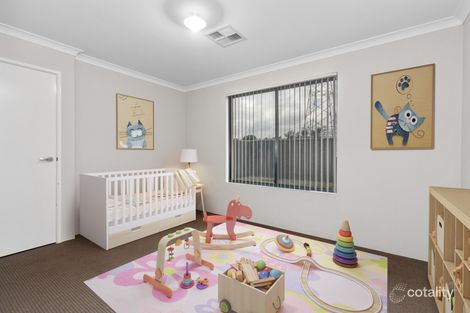 Property photo of 133 Wintergreen Crescent Treeby WA 6164