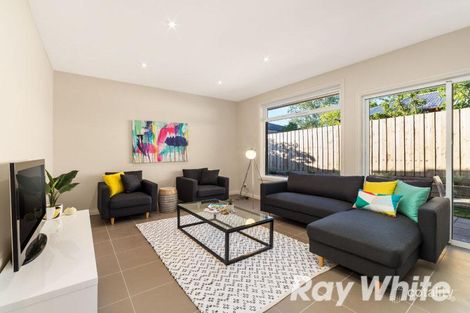 Property photo of 2/52 Erskine Road Macleod VIC 3085