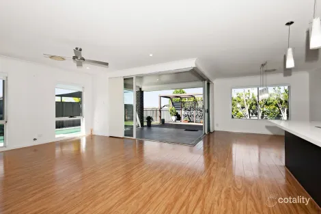 Property photo of 3 Arrowtail Street Chisholm NSW 2322