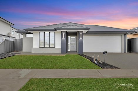 30 Palara Dr, Strathtulloh, VIC 3338