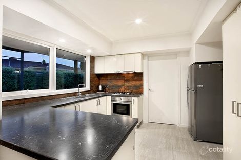 Property photo of 33 Wandella Road Mornington VIC 3931