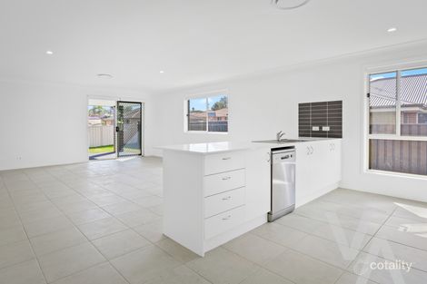 Property photo of 18 Stonebark Court Greta NSW 2334