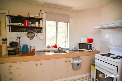 Property photo of 2 Coalbrook Street Hermitage Flat NSW 2790