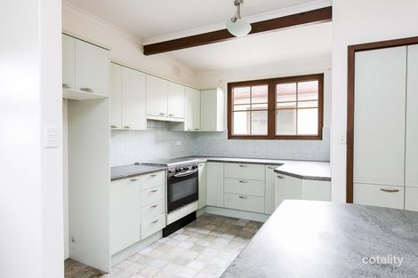 Property photo of 10 Silverdale Crescent Bellevue Heights SA 5050