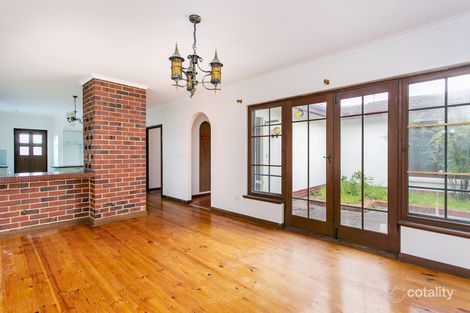 Property photo of 10 Silverdale Crescent Bellevue Heights SA 5050