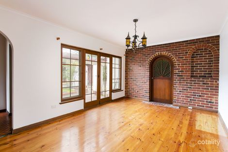 Property photo of 10 Silverdale Crescent Bellevue Heights SA 5050