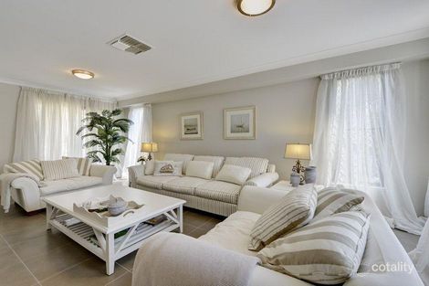 Property photo of 8 Samuel Court Manly West QLD 4179