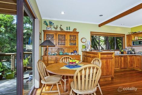 Property photo of 8 Laguna Avenue Copacabana NSW 2251