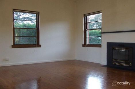 Property photo of 105 Captain Cook Crescent Narrabundah ACT 2604