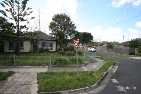 60 Heytesbury St, Herne Hill, VIC 3218