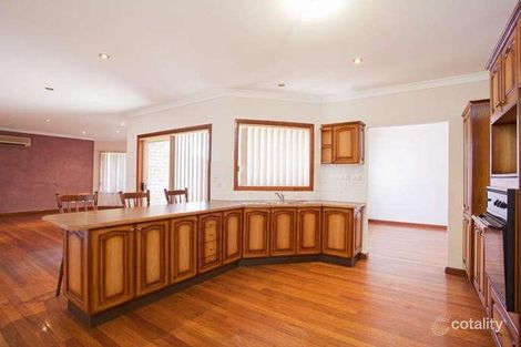 Property photo of 10 Hambledon Way West Hoxton NSW 2171