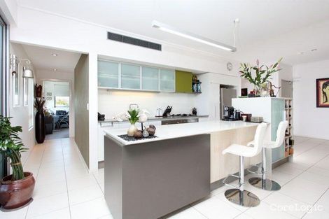 Property photo of 336/16 Waterline Crescent Bulimba QLD 4171