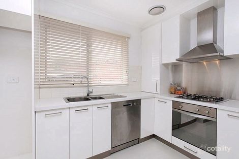 Property photo of 5/18 Fisher Parade Ascot Vale VIC 3032