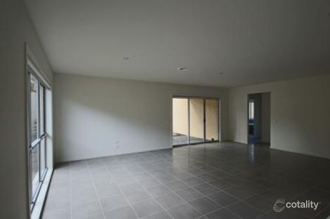 Property photo of 12 Warrenwood Place Langwarrin VIC 3910