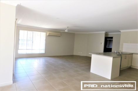 Property photo of 29 Dewdrop Place Ningi QLD 4511