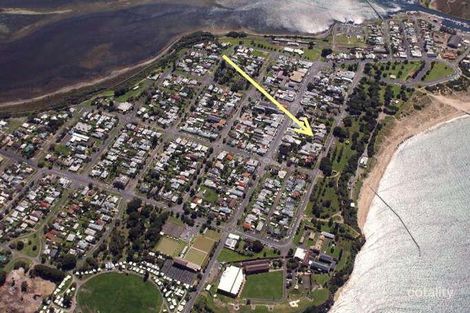 34 Gellibrand St, Queenscliff, VIC 3225