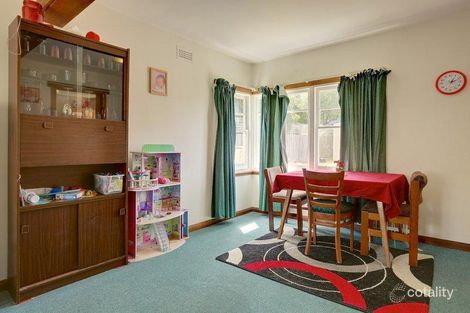 Property photo of 17 Nelumie Street Lindisfarne TAS 7015