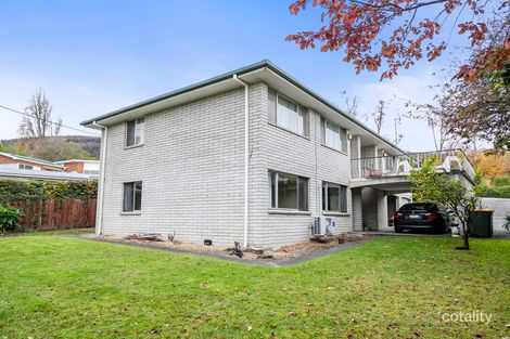Property photo of 1/14 Lauramont Avenue Sandy Bay TAS 7005