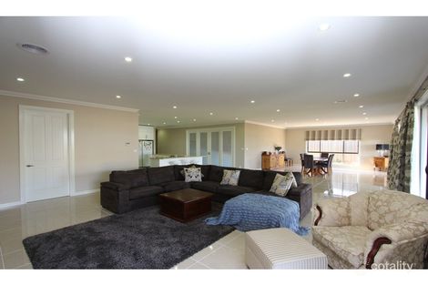 Property photo of 3 Mewburn Drive Goulburn NSW 2580