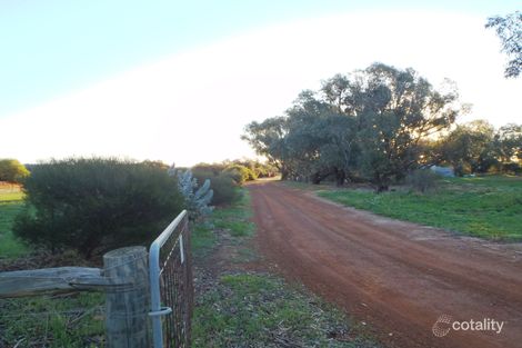 26 Stuart Rd, Moresby, WA 6530