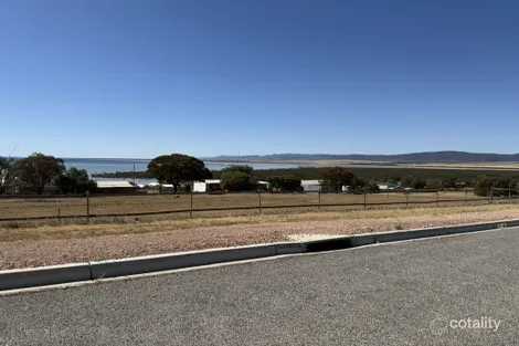 25 Calvary Dr, Weeroona Island, SA 5495