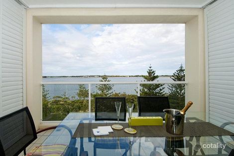 602/212-214 Marine Pde, Labrador, QLD 4215