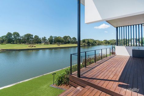 Property photo of 7649 Fairway Boulevard Hope Island QLD 4212