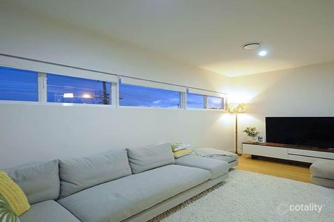 Property photo of 1/1433 Gold Coast Highway Palm Beach QLD 4221