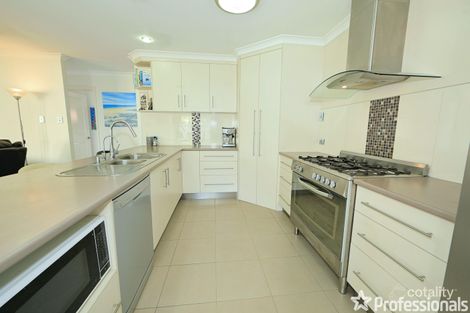 Property photo of 3 Linderberg Street Kalkie QLD 4670