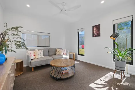 Property photo of 14 Jolly Mews Ripley QLD 4306