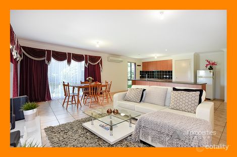 Property photo of 12 Naracoorte Place Parkinson QLD 4115