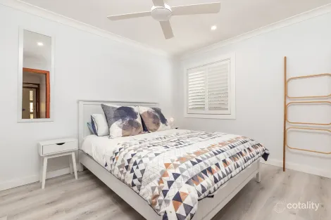 Property photo of 8 Phillip Road Smiths Lake NSW 2428