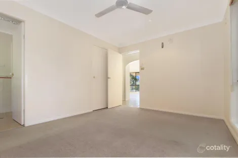 Property photo of 37 Plumwood Crescent Cordeaux Heights NSW 2526