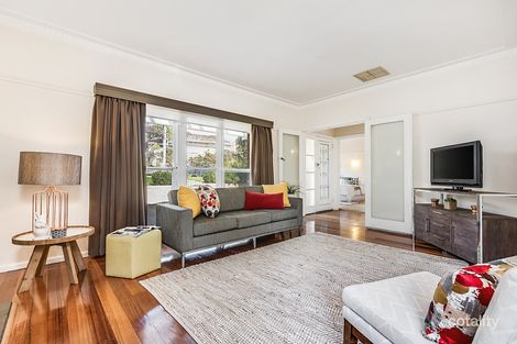 Property photo of 10 Cleve Grove Heidelberg VIC 3084