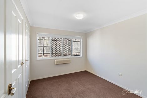Property photo of 4 Cosmos Close Bridgeman Downs QLD 4035