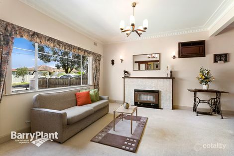 Property photo of 10 Ashkanasy Avenue Pascoe Vale VIC 3044