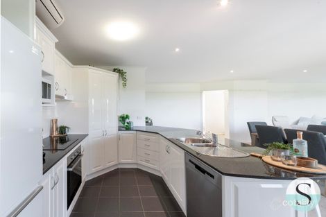 Property photo of 2/21 Driftwood Close Caves Beach NSW 2281