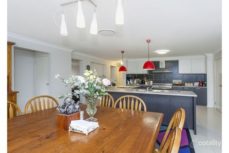 Property photo of 49 Sassin Crescent Medowie NSW 2318