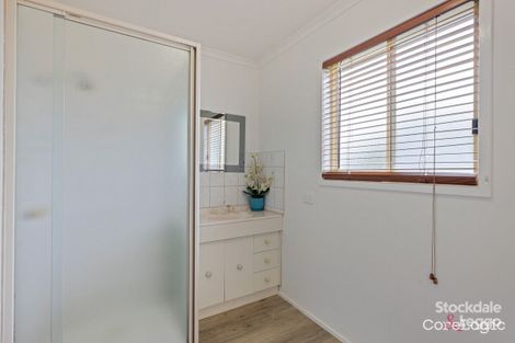 Property photo of 18 Caroline Avenue Cowes VIC 3922