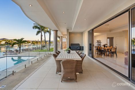 Property photo of 32 Parkview Place Helensvale QLD 4212