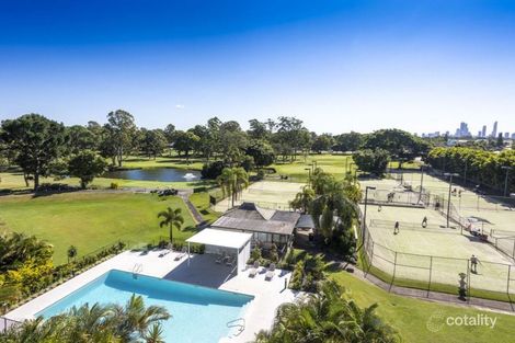 13-27 Fairway Dr, Clear Island Waters, QLD 4226