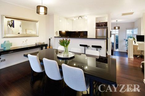 Property photo of 100 Esplanade West Port Melbourne VIC 3207